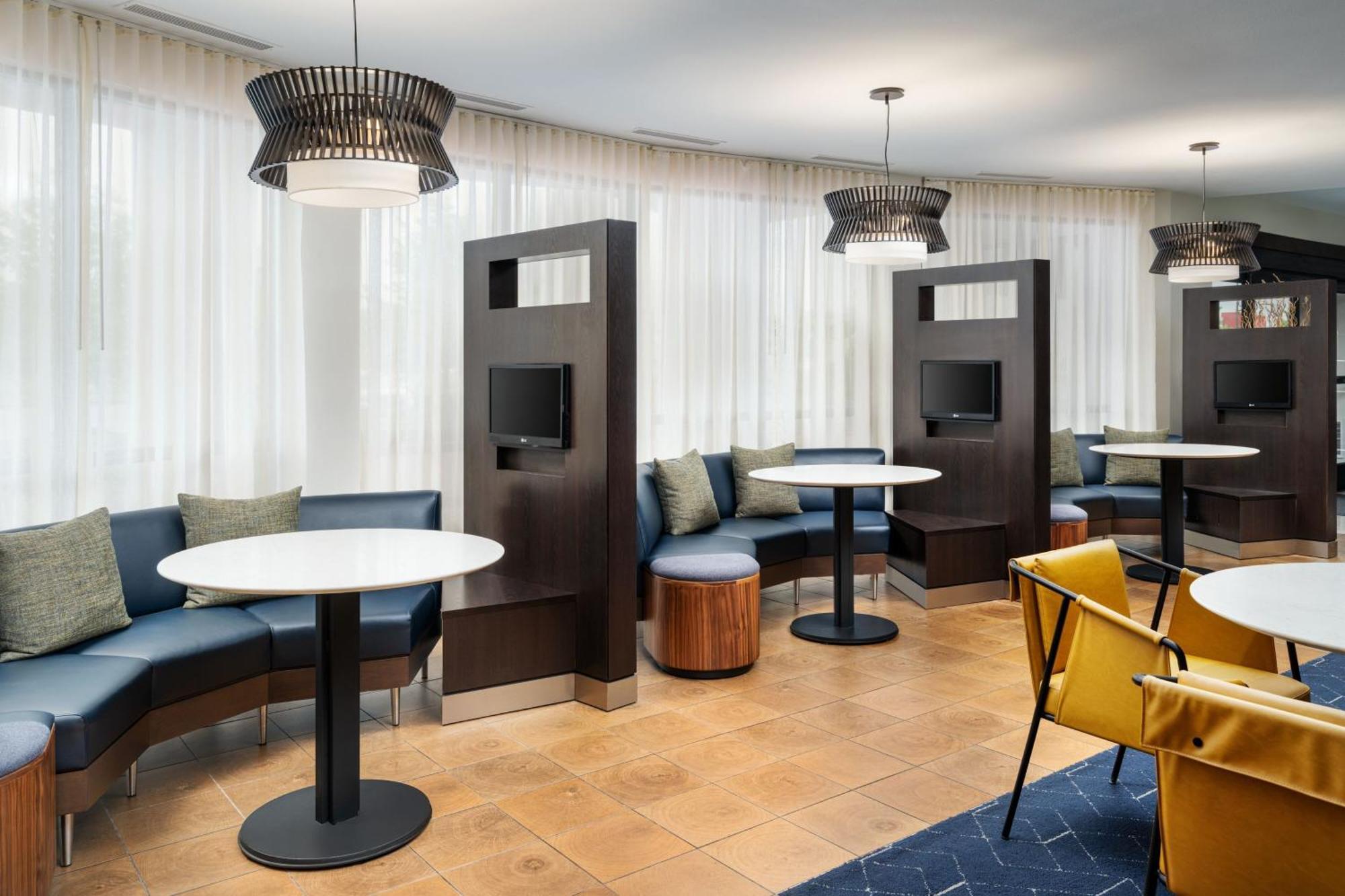Courtyard By Marriott Kingston Hotel Luaran gambar