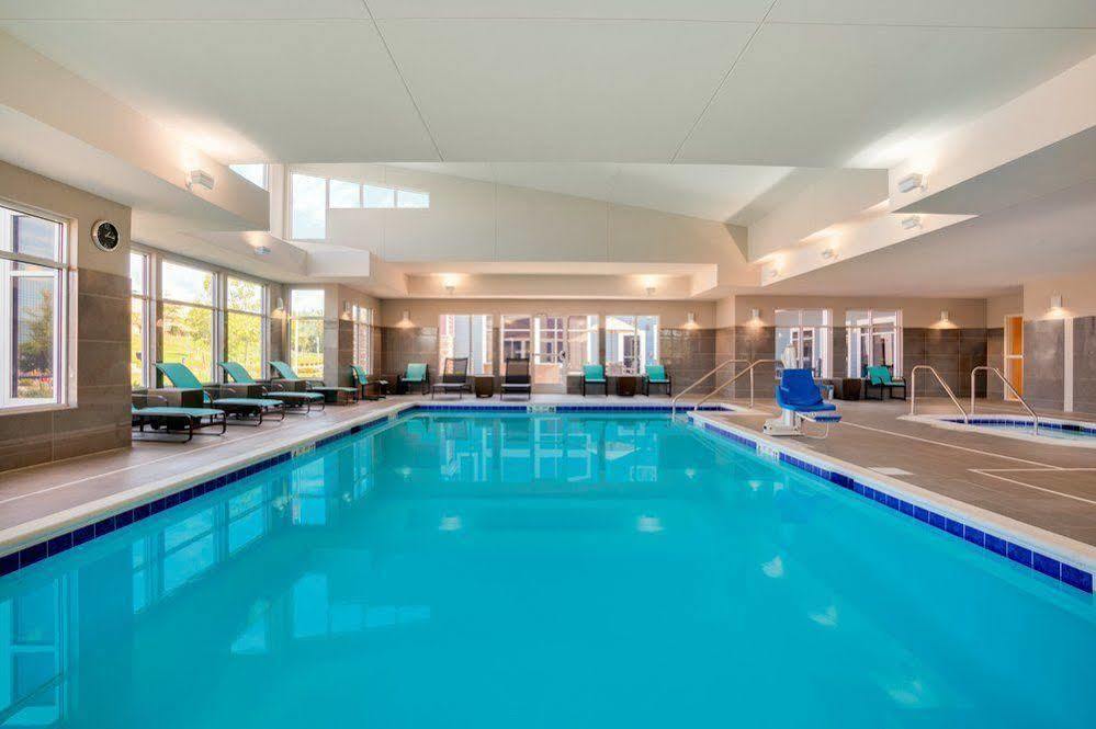 Courtyard By Marriott Kingston Hotel Luaran gambar